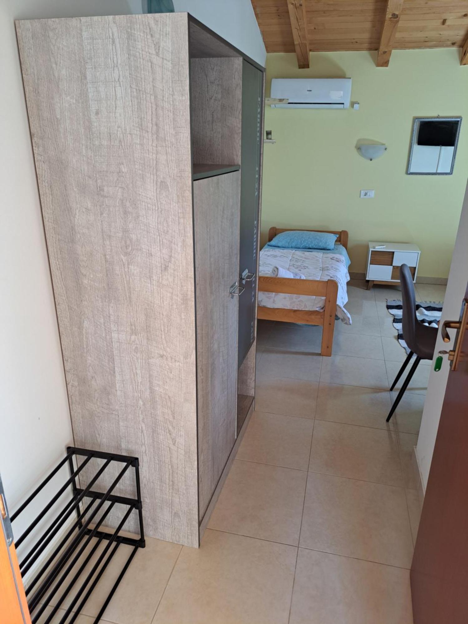 Sobe Anja Guest House Brtonigla Room photo